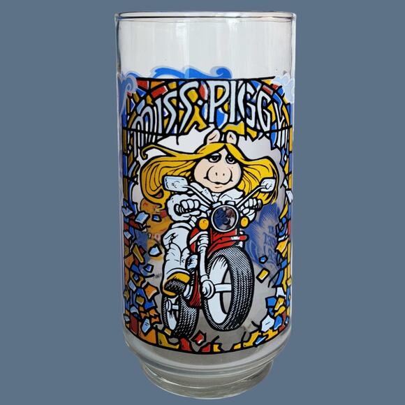 Vintage 1960s-1980s Character Glasses, Mixed Set of Four - Picture 2 of 5